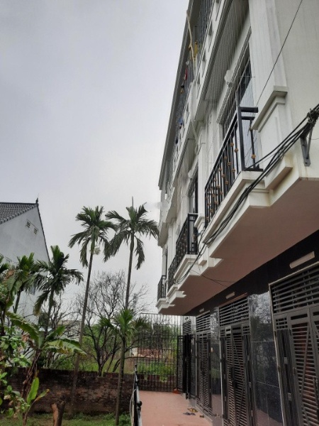 Bán nhà 3 tầng xây mới 32m2 tại Đông La, Hoài Đức, Hà Nội